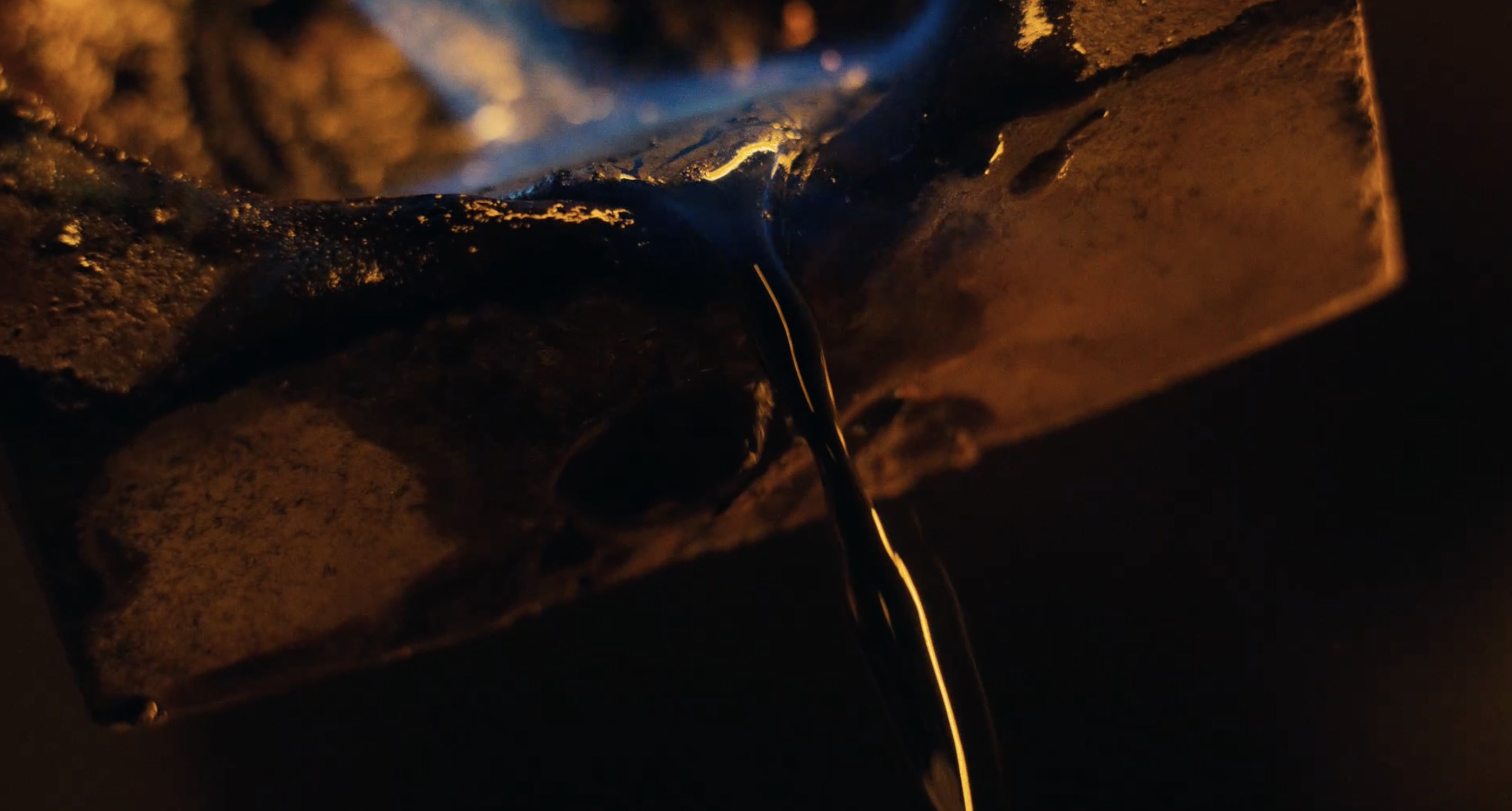 still from Square anillo